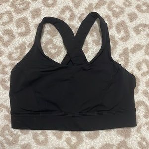 Size 8, but runs small- Fits like 4-6, no padding